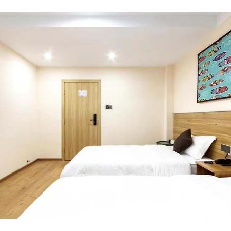 مانيلا Marbella Express Hotel المظهر الخارجي الصورة